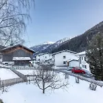 Feriehus Tschol