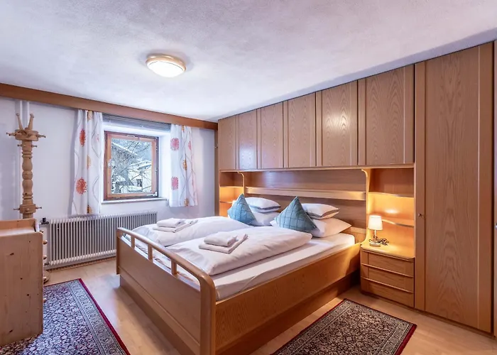 Tschol بيت للعطل