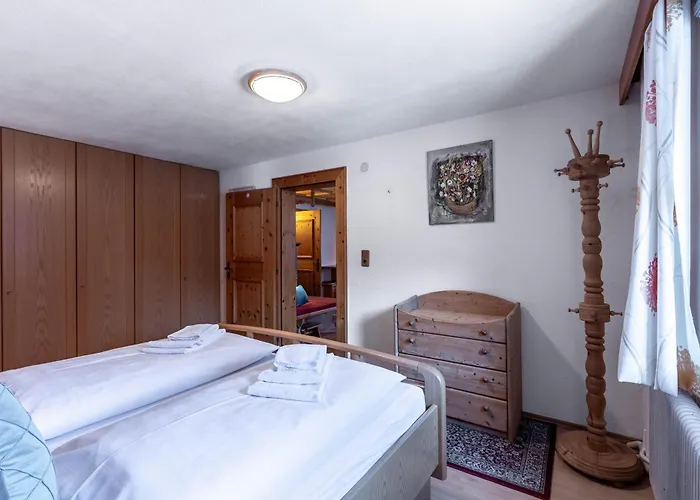 Tschol بيت للعطل